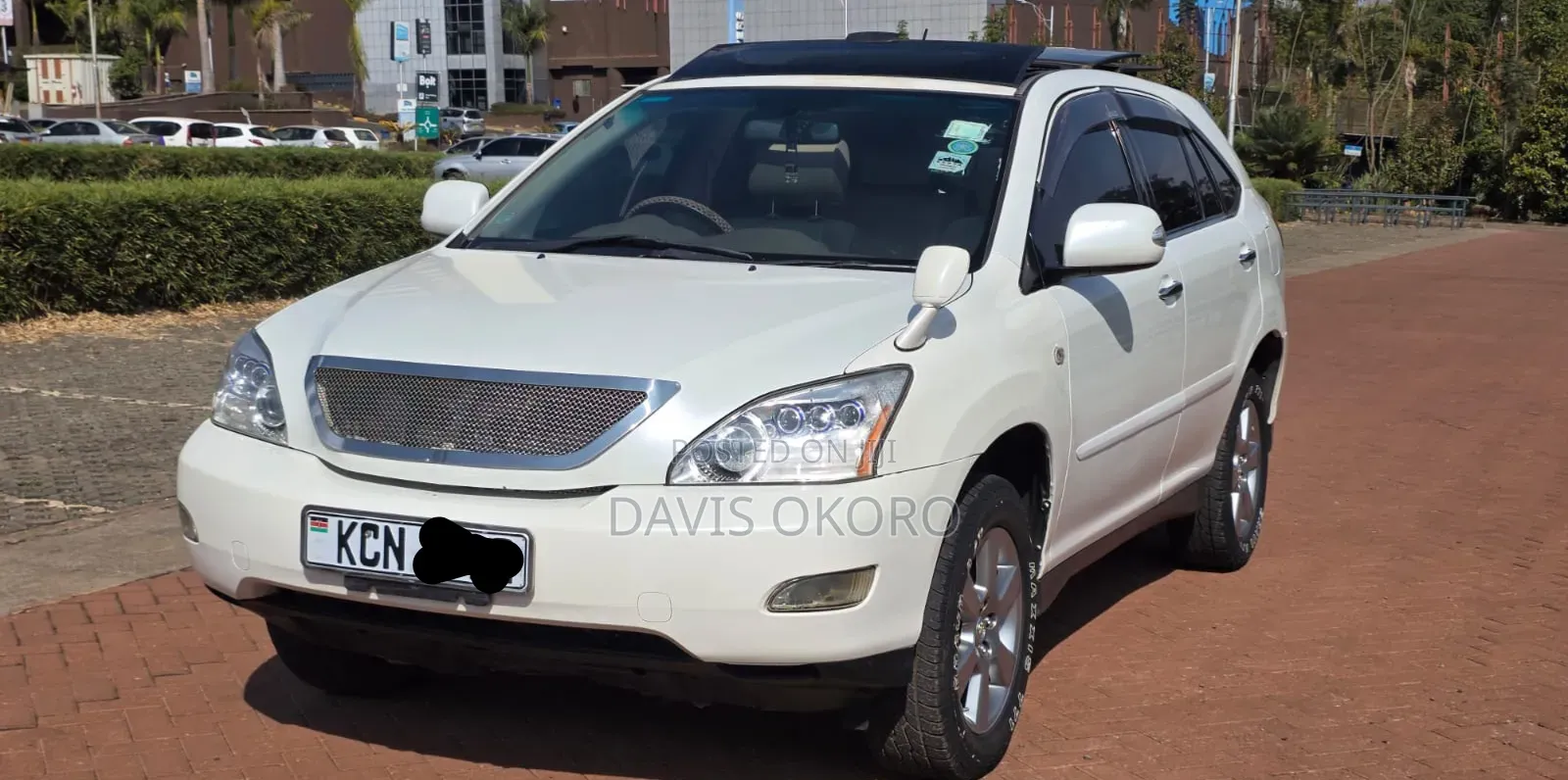 Toyota Harrier 2010 White