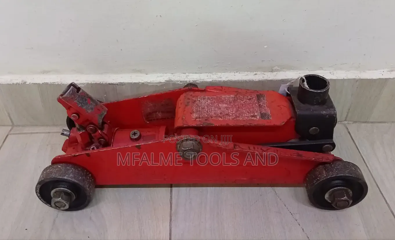 Ex-Uk Hydraulic Trolley/ Floor Jack