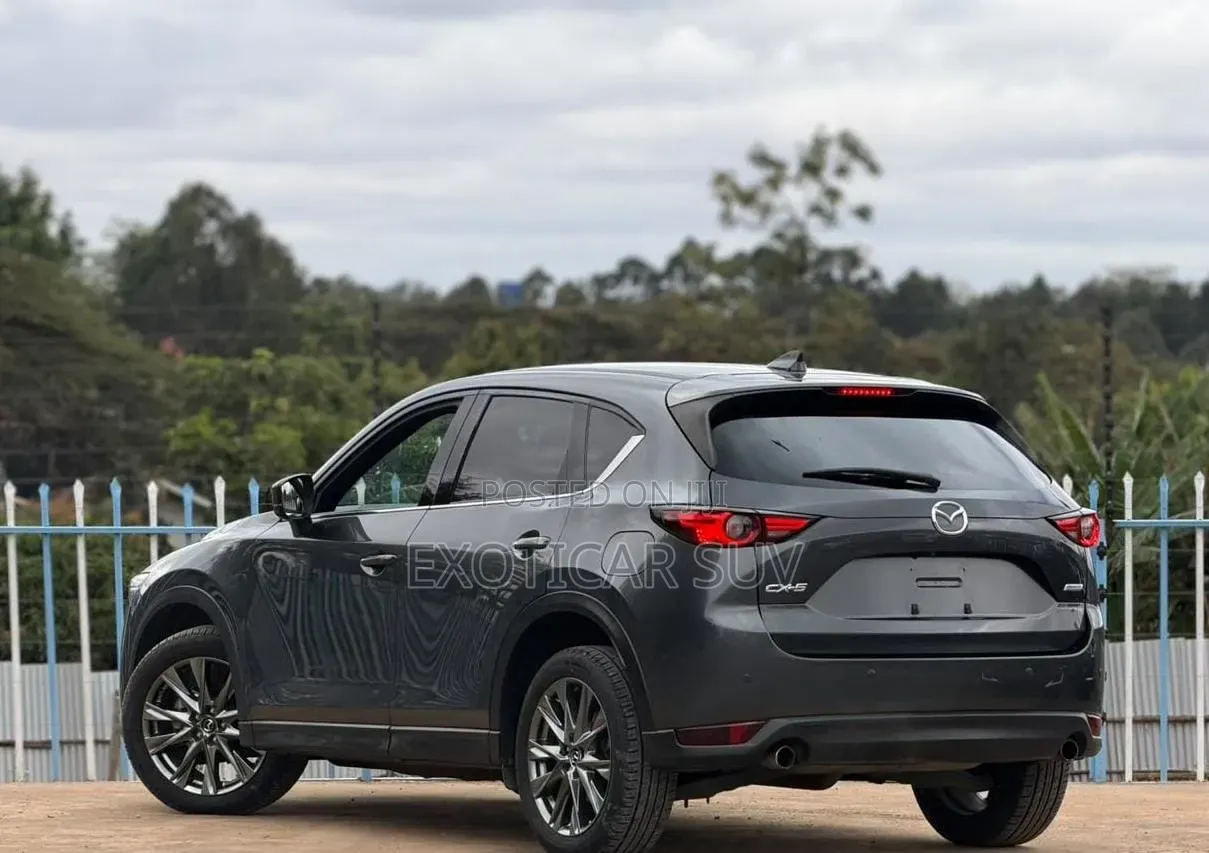 Mazda CX-5 2.2 Diesel FWD 2019 Gray