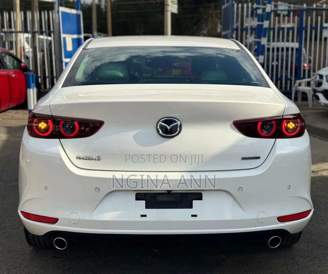 Mazda 3 2021 White