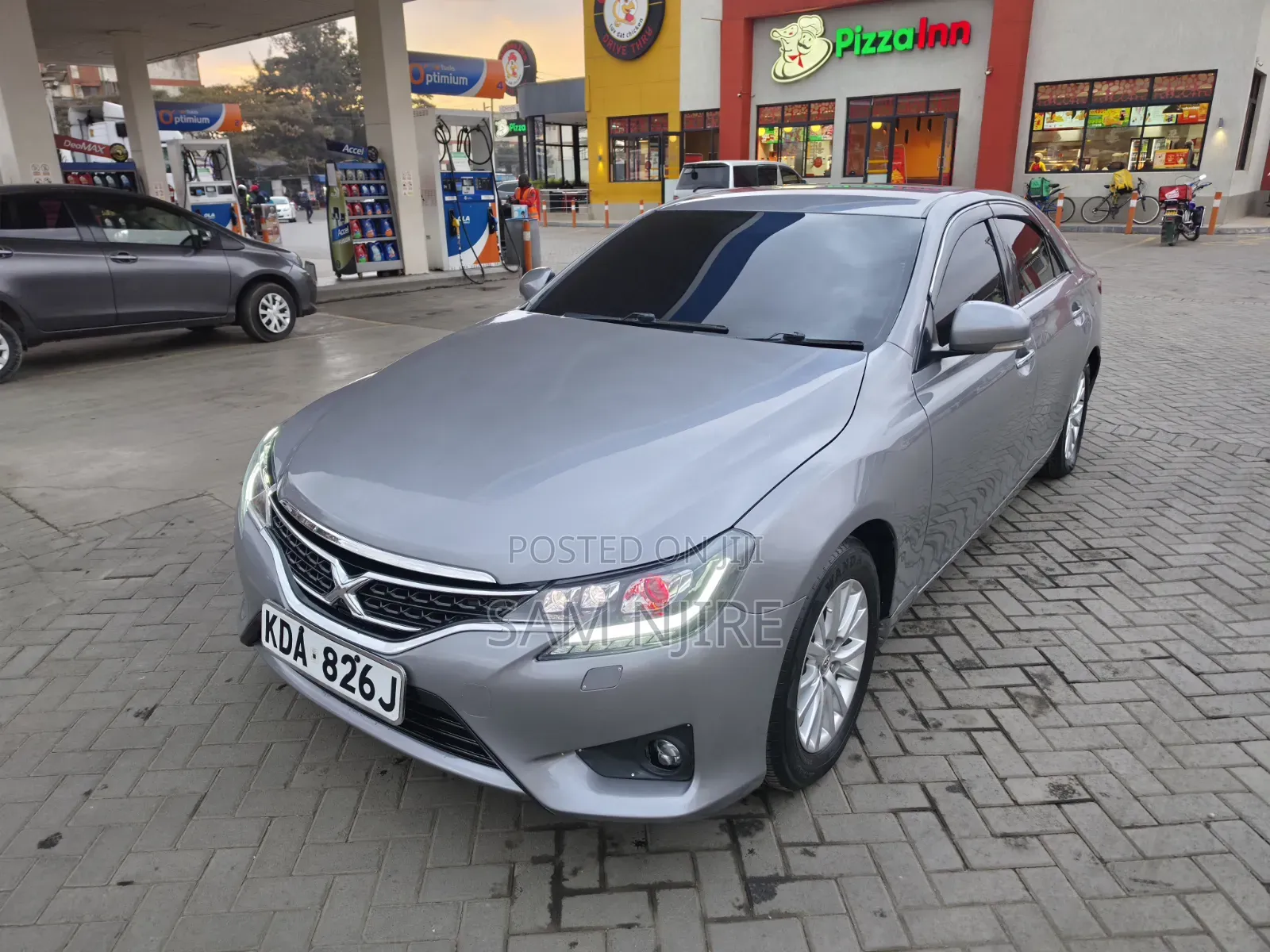 Toyota Mark X 2.5 AWD 2014 Gray