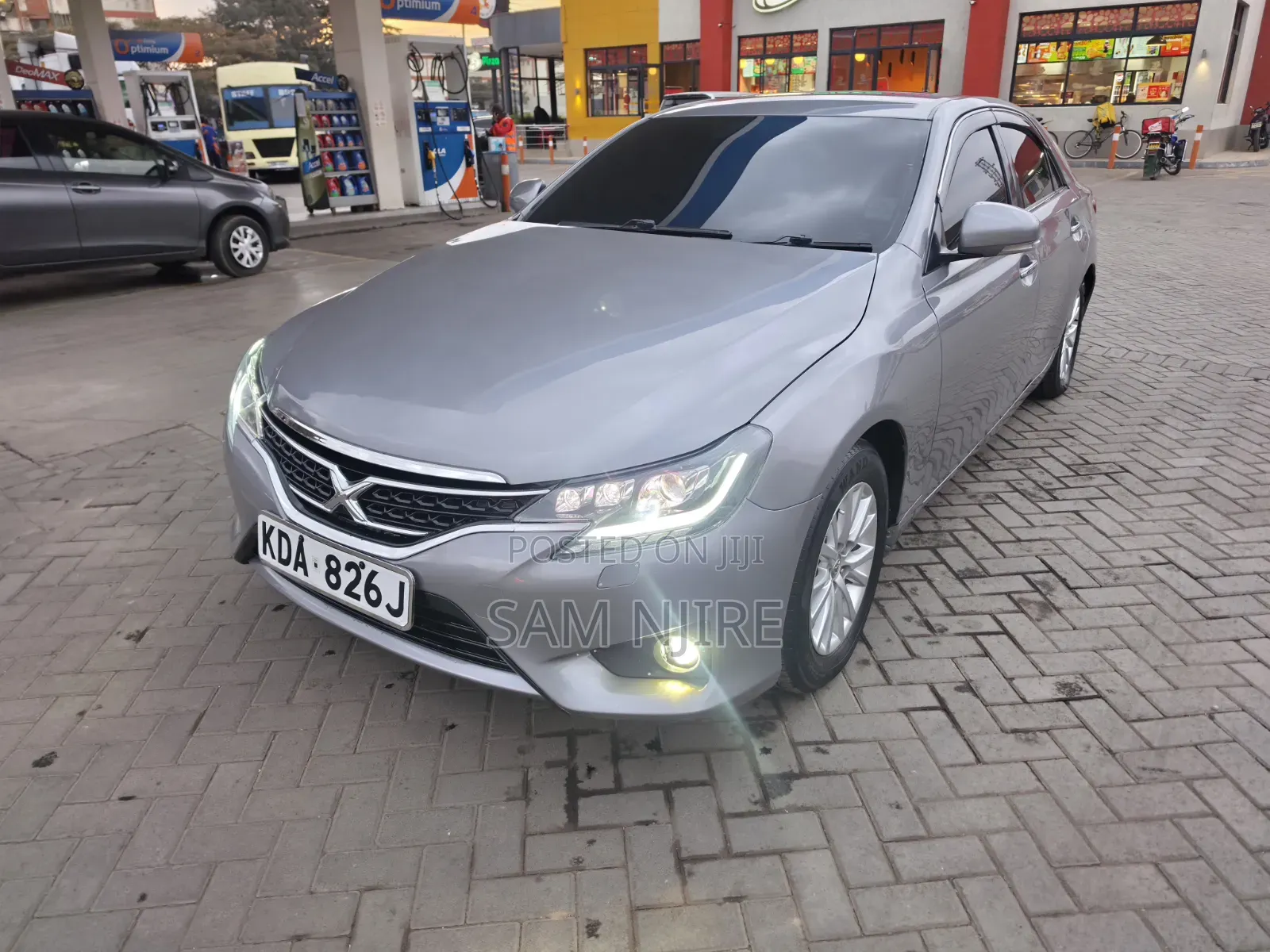 Toyota Mark X 2.5 AWD 2014 Gray