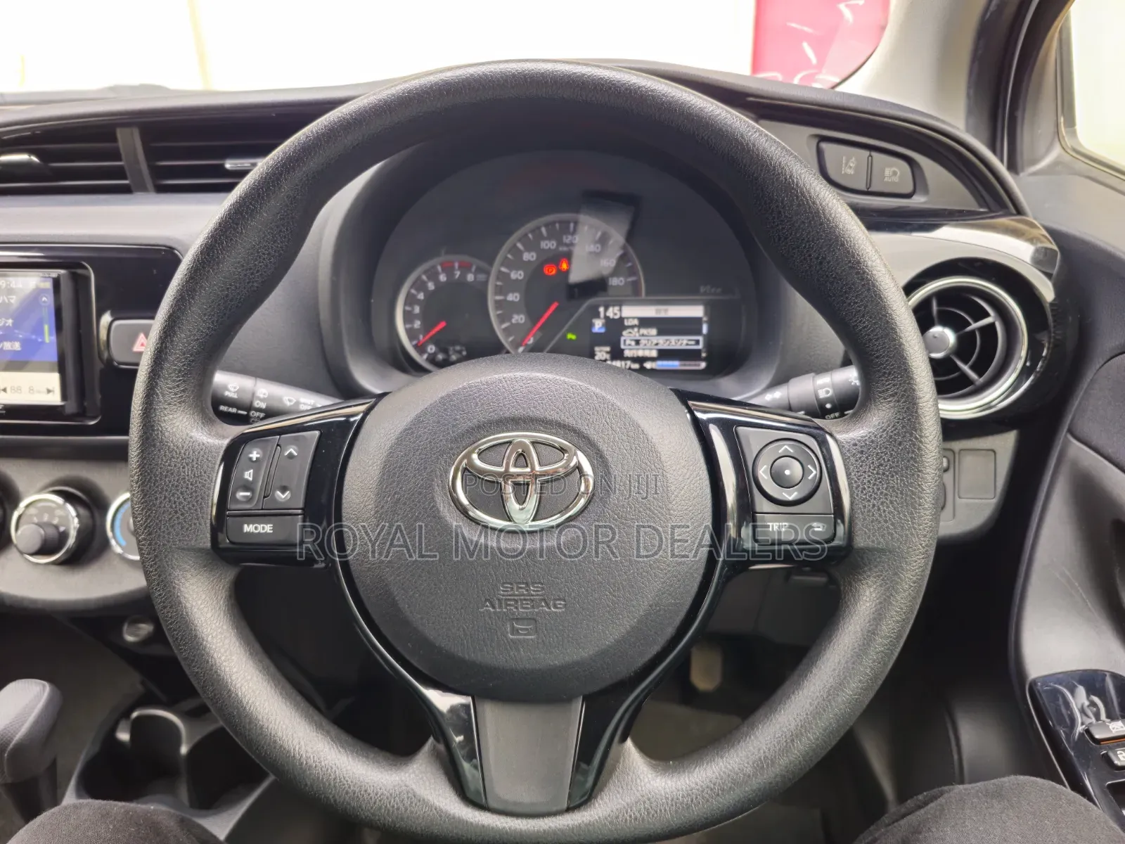 Toyota Vitz 1.3 FWD 5dr 2019 White