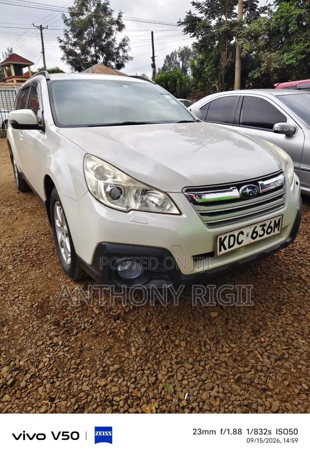 Subaru Outback 2.5i 4dr Wagon AWD (2.5L 4cyl CVT) 2015 White
