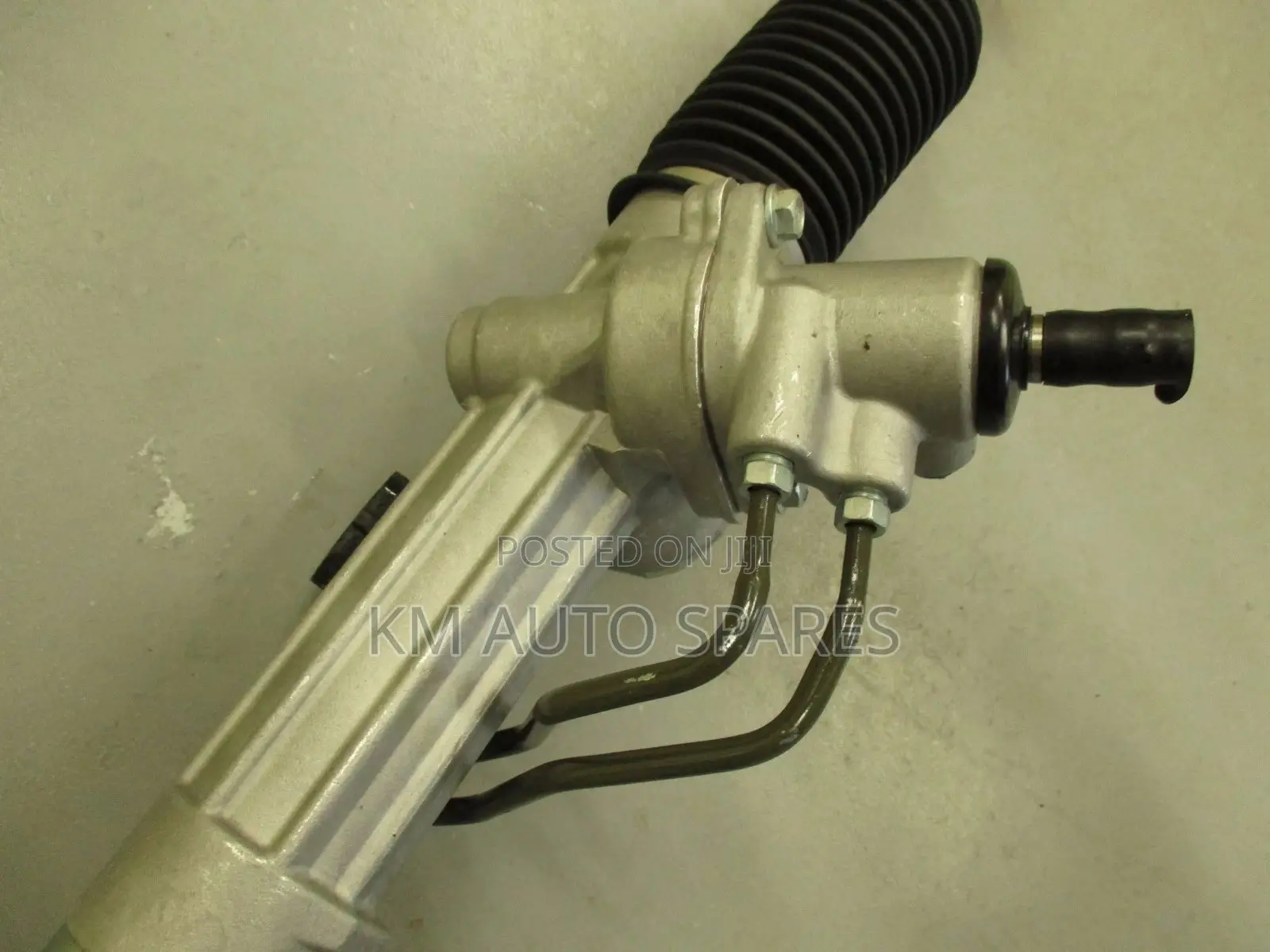 Toyota Land Cruiser 100 Series Steering Rack.
