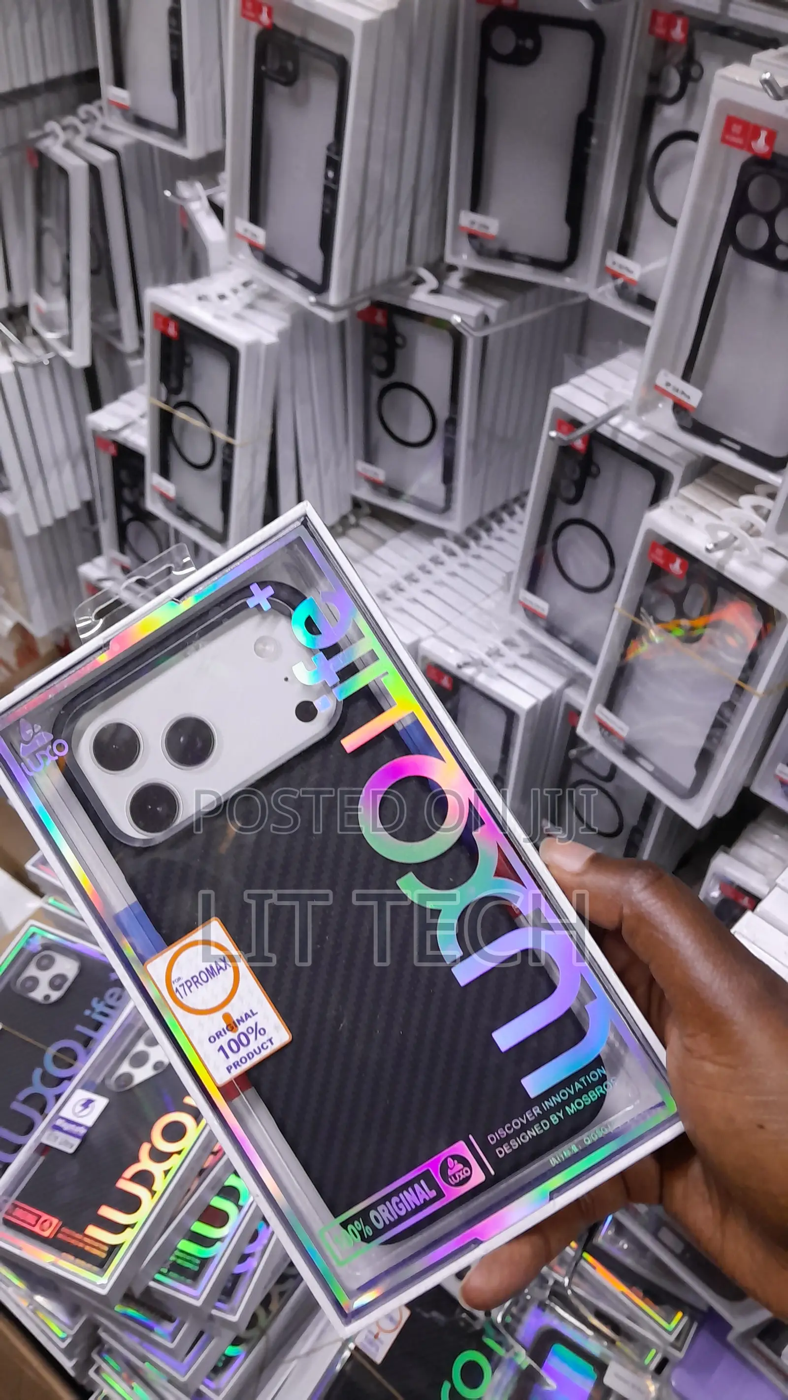 iPhone 17 Pro Max Luxo Life Case
