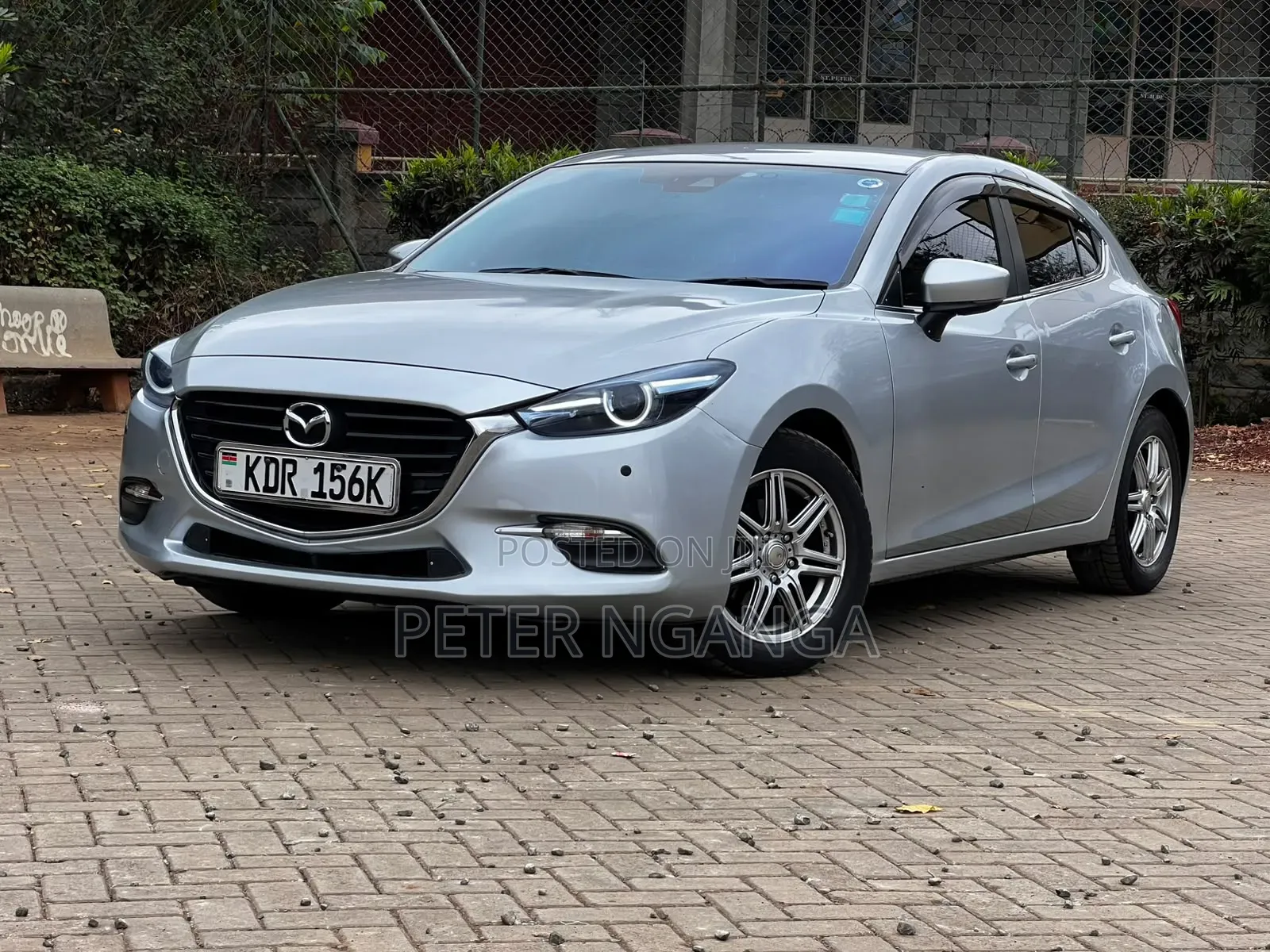Mazda Axela 2018 Gray