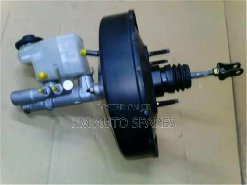 Toyota Noah Brake Booster/Master Cylinder, Old Model.