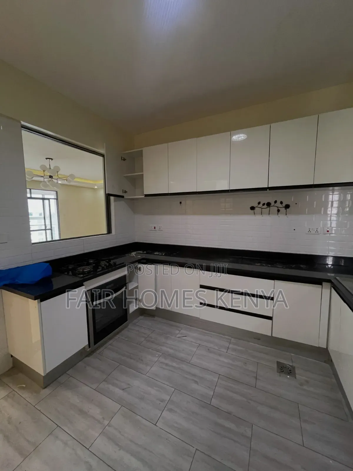 4bdrm Apartment in Gitanga Road, Valley Arcade for rent