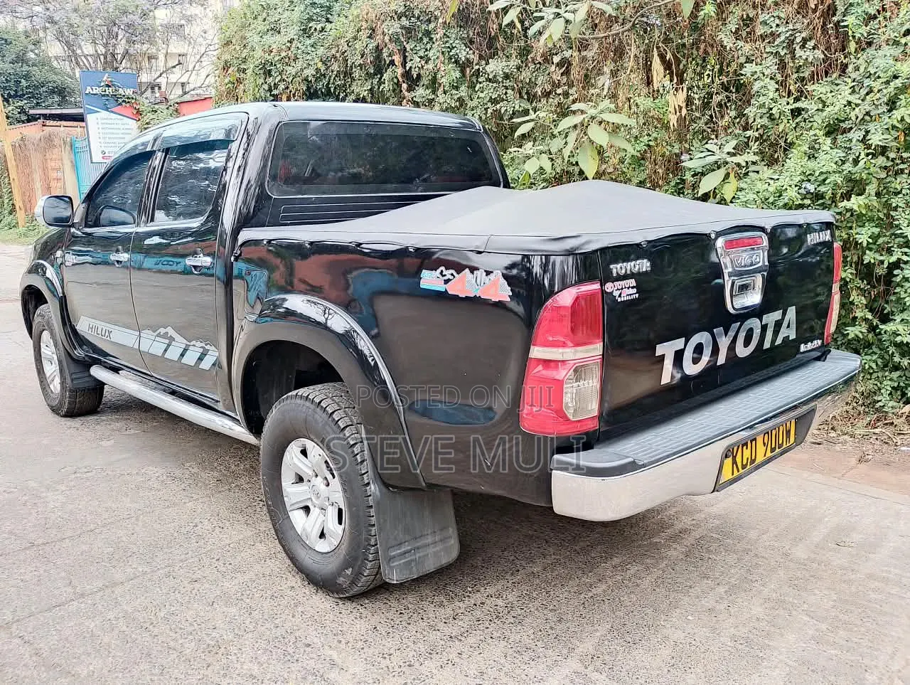 Toyota Hilux 3.0 D-4D Double Cab 2008 Matt Black