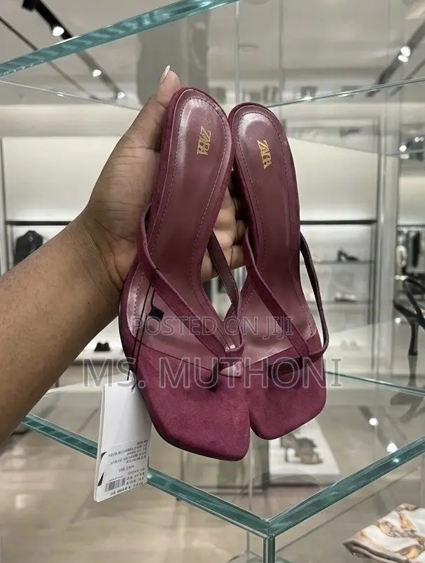 The Zara Suede Kitten-Heel Sandals Size 37-41