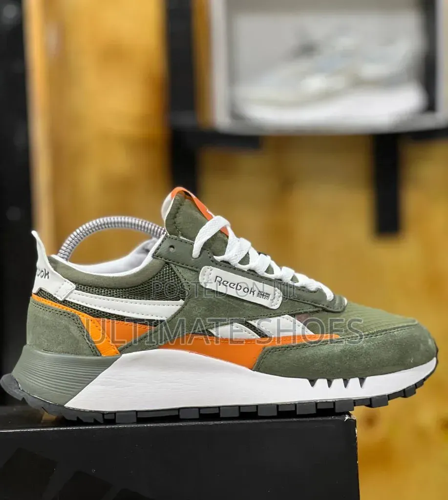 Reebok OG Sneakers