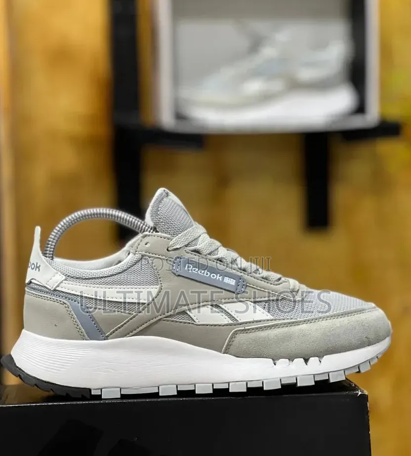 Reebok OG Sneakers