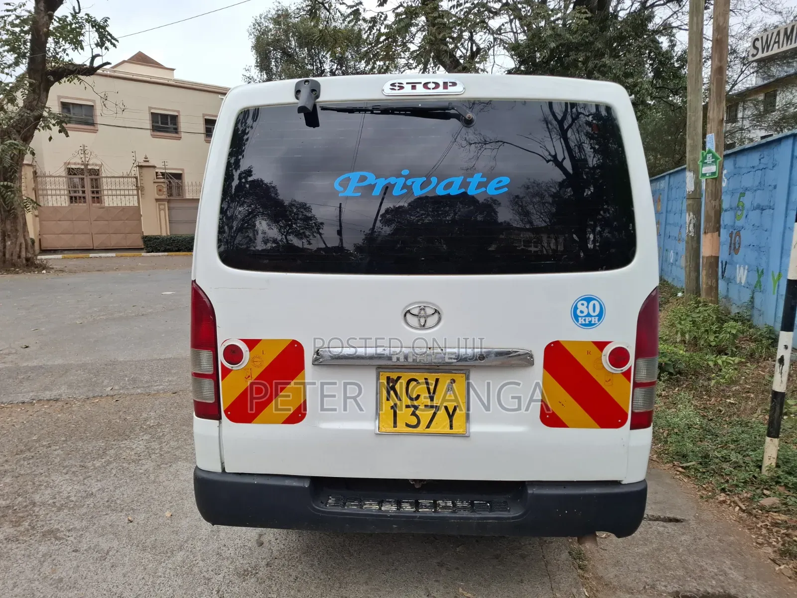 Toyota HiAce 2012 White