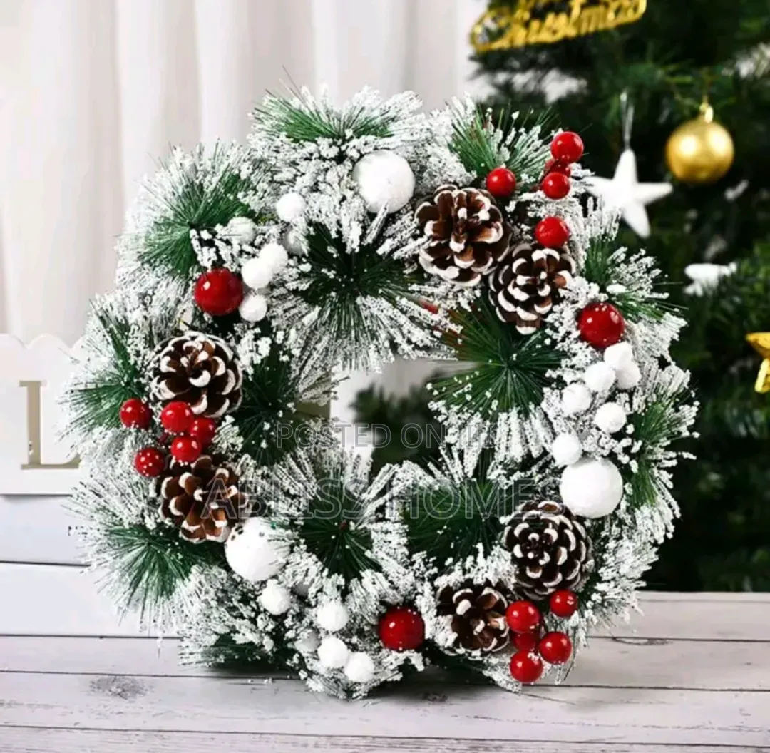 Snow Christmas Wreath