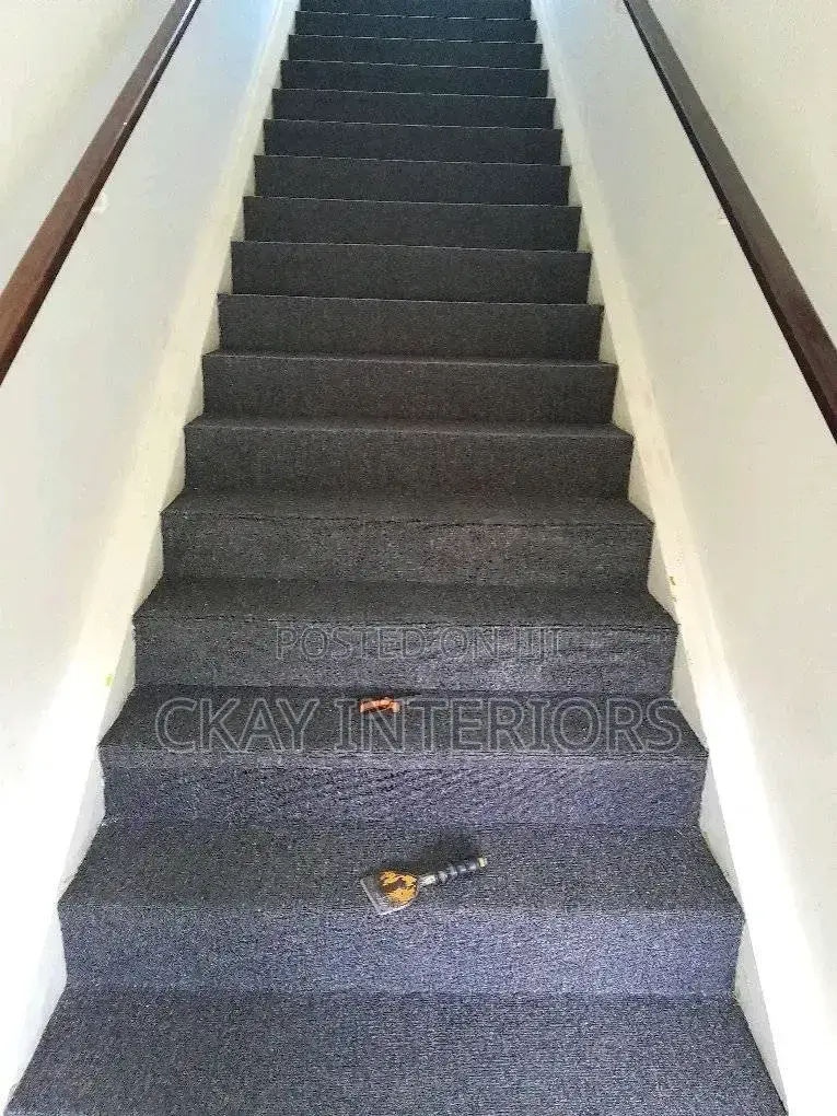 Elegant Floor, Elegant Lifestyle Delta Dark Grey Wall to Wall Carpet