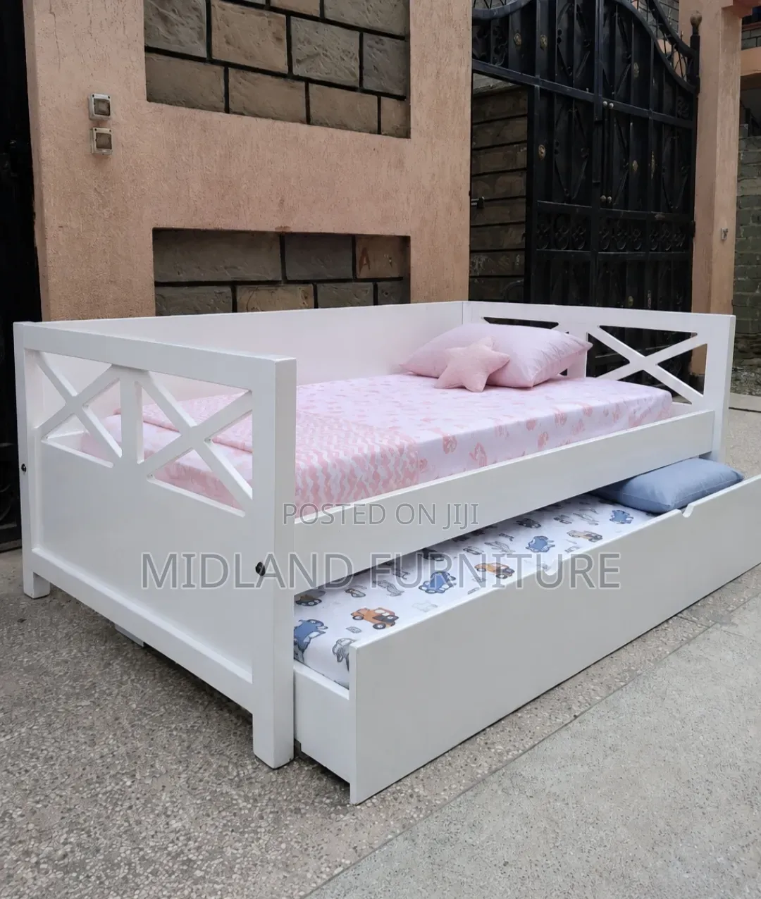 Children Beds/ Baby Bed Designs / Children Beds Pay on Delivery 