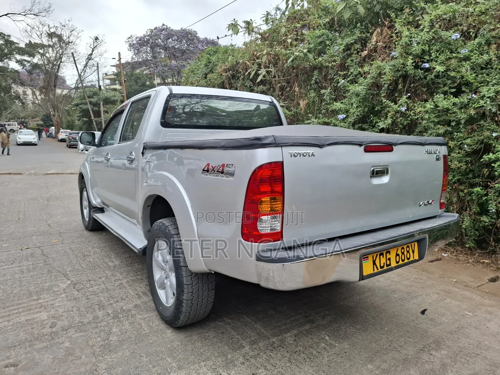 Toyota Hilux 2010 Silver