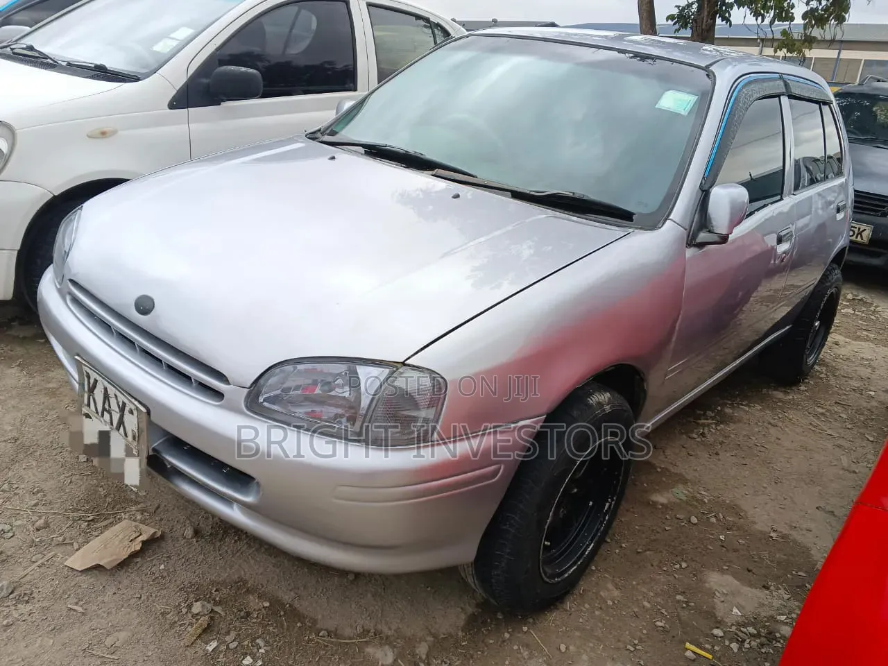 Toyota Starlet 2002 Silver
