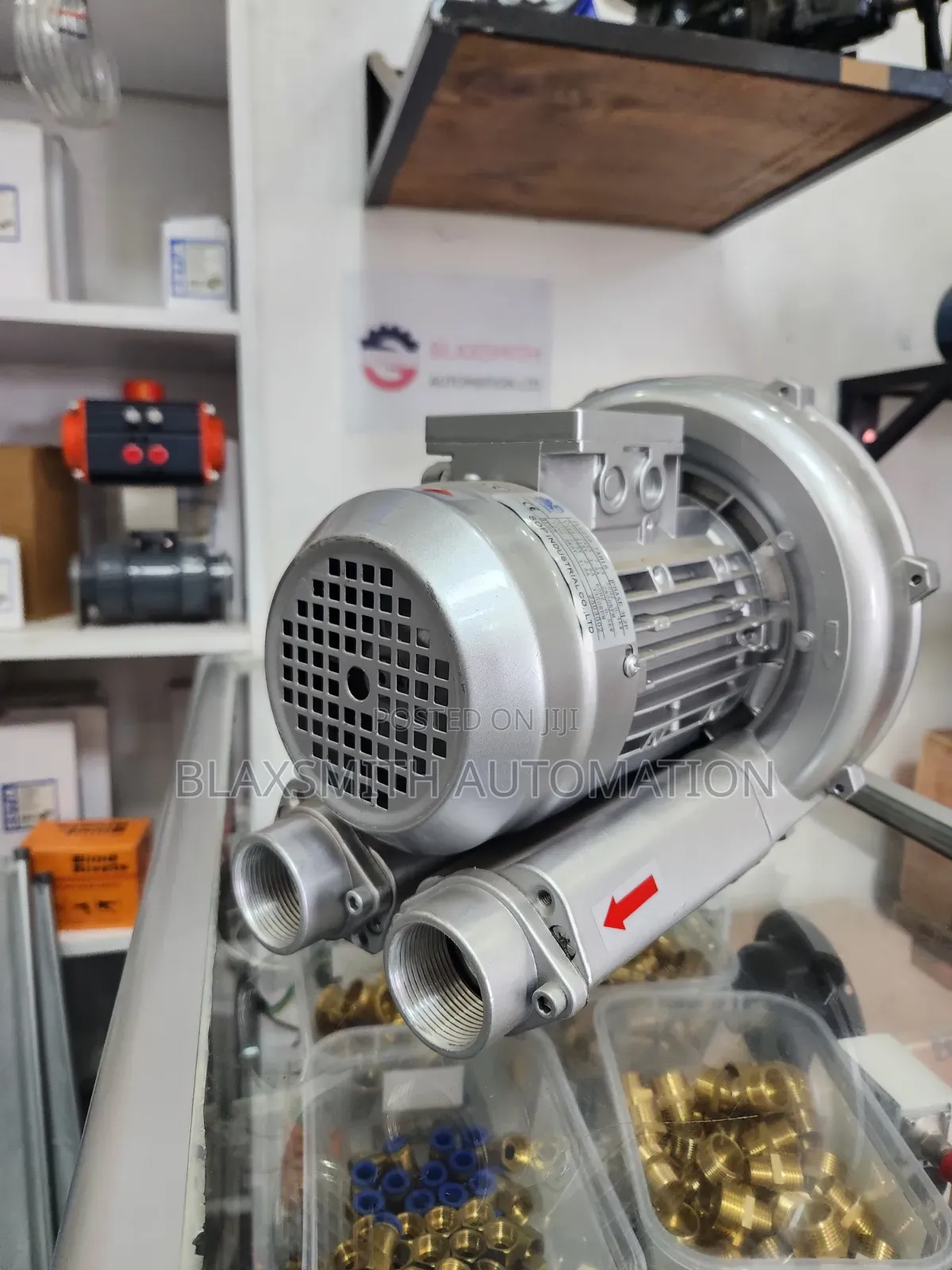 Regenerative Ring Blower 3-Phase, 2-Pole, 0.4 kW / 0.5 kW Rated Power