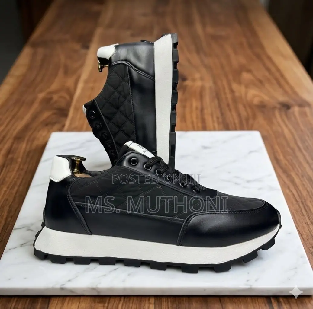 The Black Pair  Dolce Gabbana Gents Size40-45