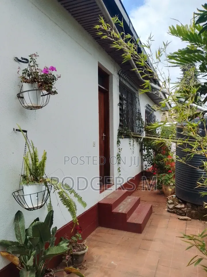 1bdrm Bedsitter in Raphta Road Area for rent