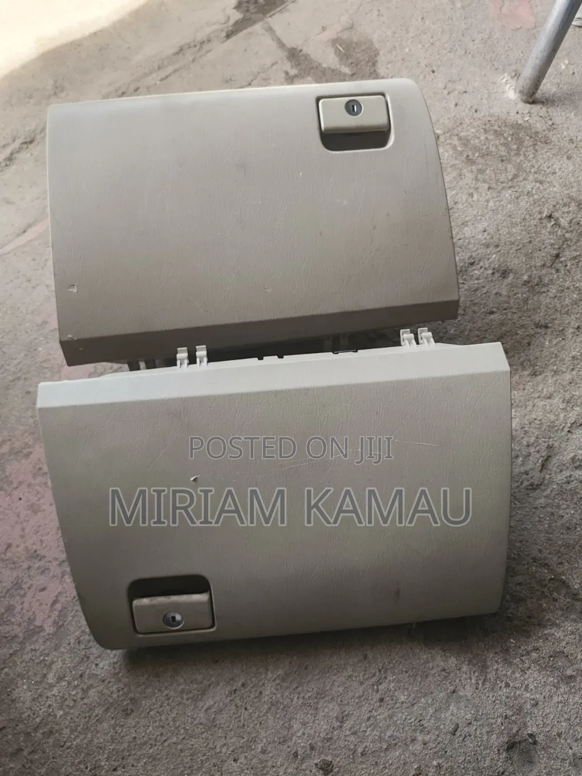 Glove Box Prado 120 Beige