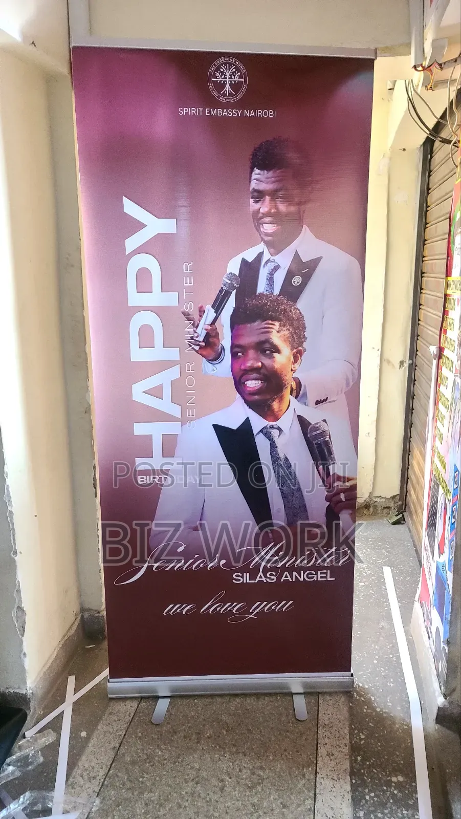 Narrow Base Roll Up Banner Resolution