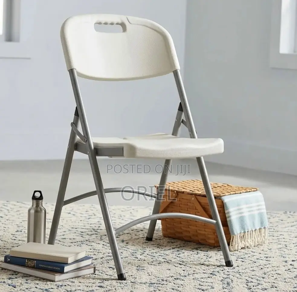 Office Chair : White Foldable Plastic Camping Chair