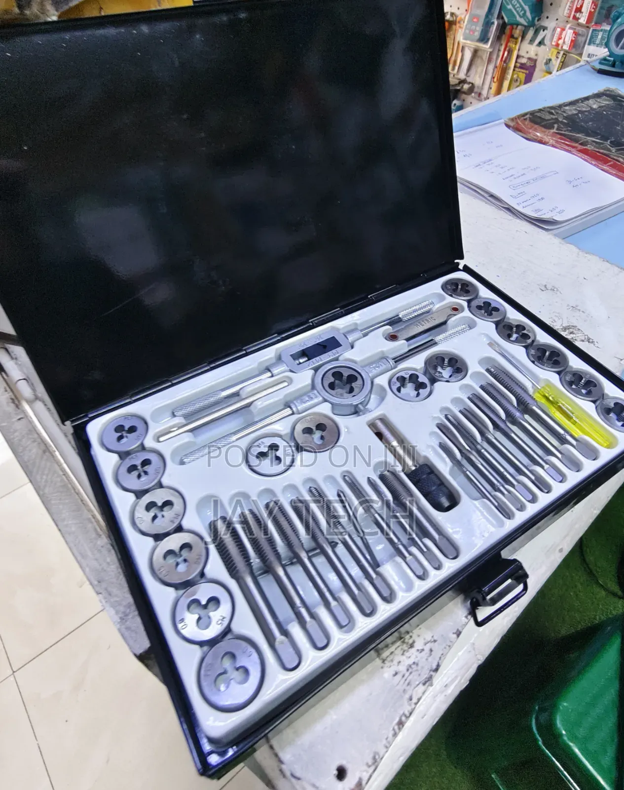 Professional 40-Piece Metric Tap and Die Se