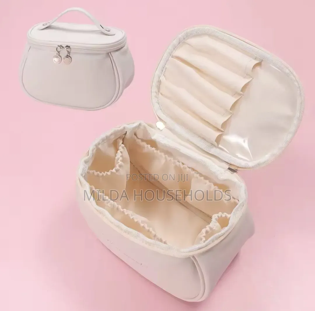 Portable Cosmetic Storage Bag. Toiletry Bag *Cream,pink,brown
