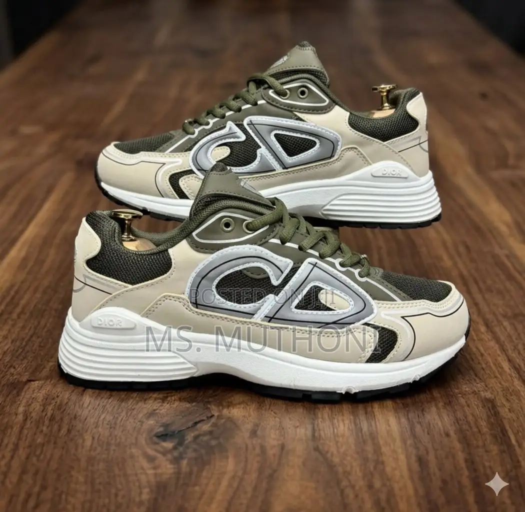 Fresh Drops ! Dior B30 Countdown Trainer Size 40-45