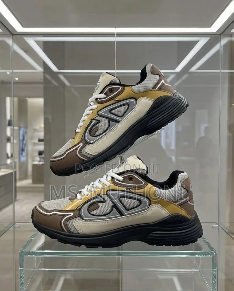 Fresh Drops ! Dior B30 Countdown Trainer Size 40-45