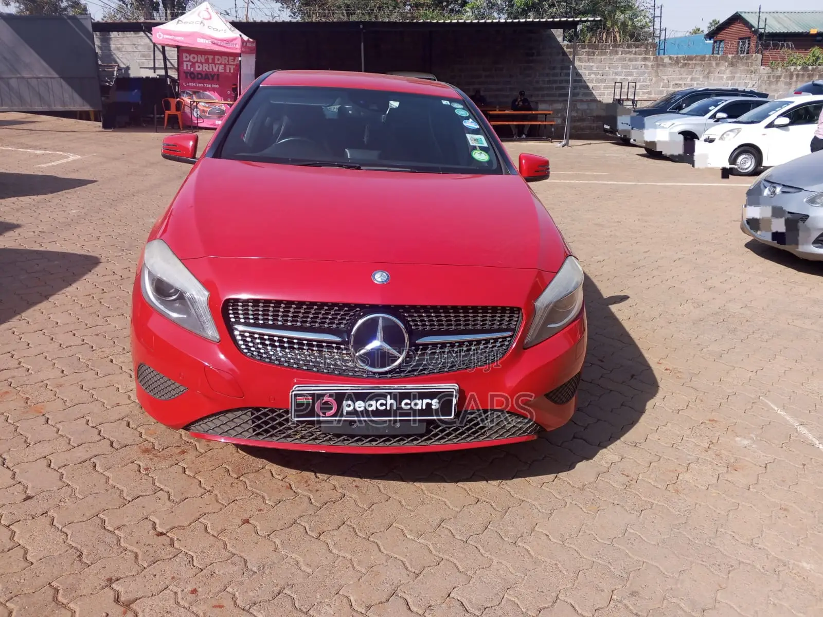 Mercedes-Benz A-Class 2014 Red