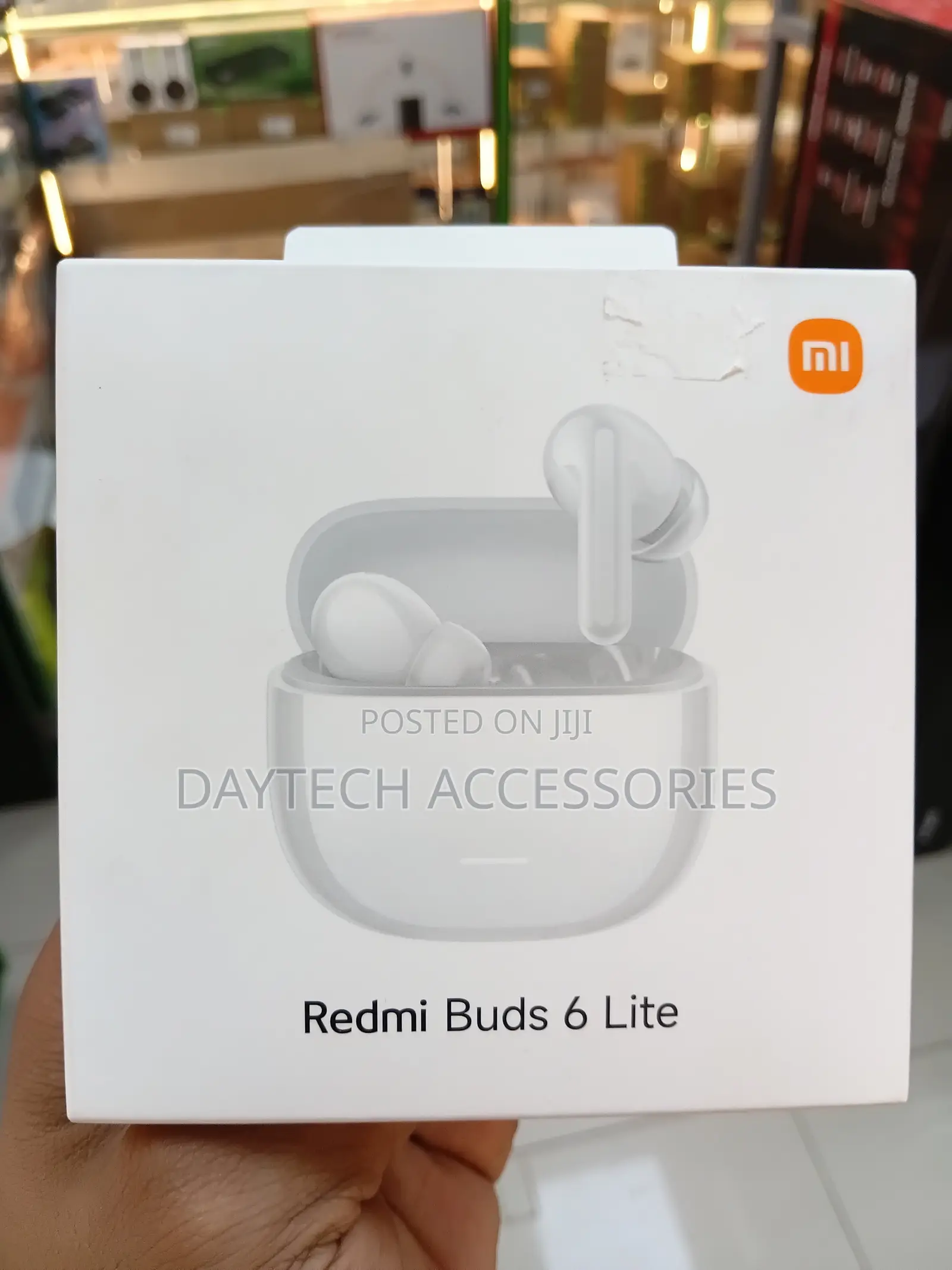 XIAOMI Redmi Buds 6 Lite, Earbuds 45mAh Battery Charging Case.