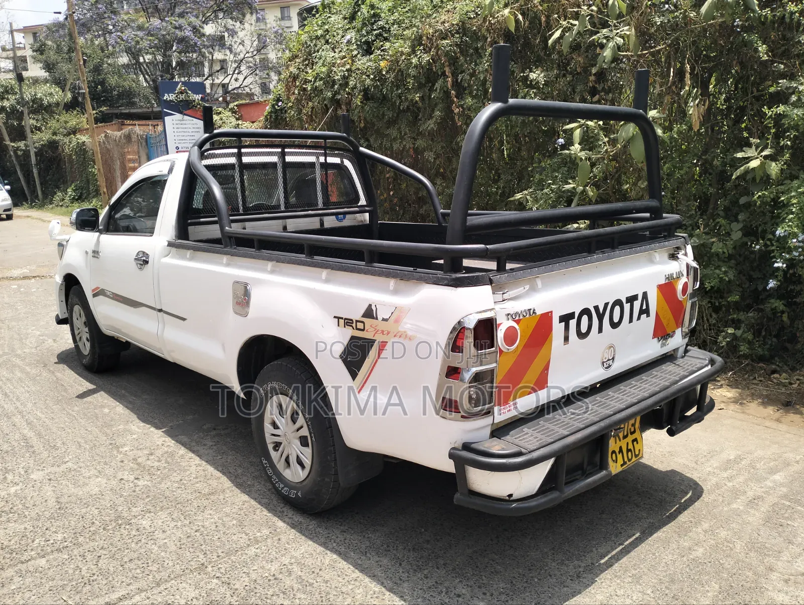 Toyota Hilux 2015 White