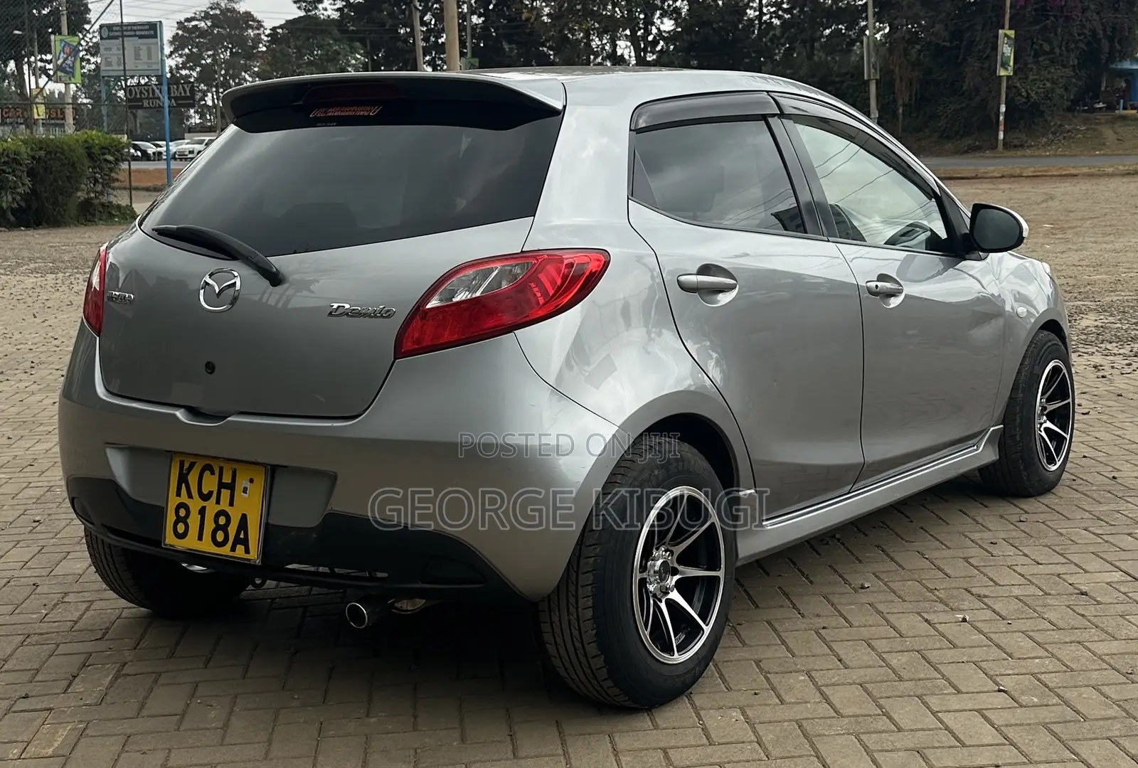 Mazda Demio 2009 Gray