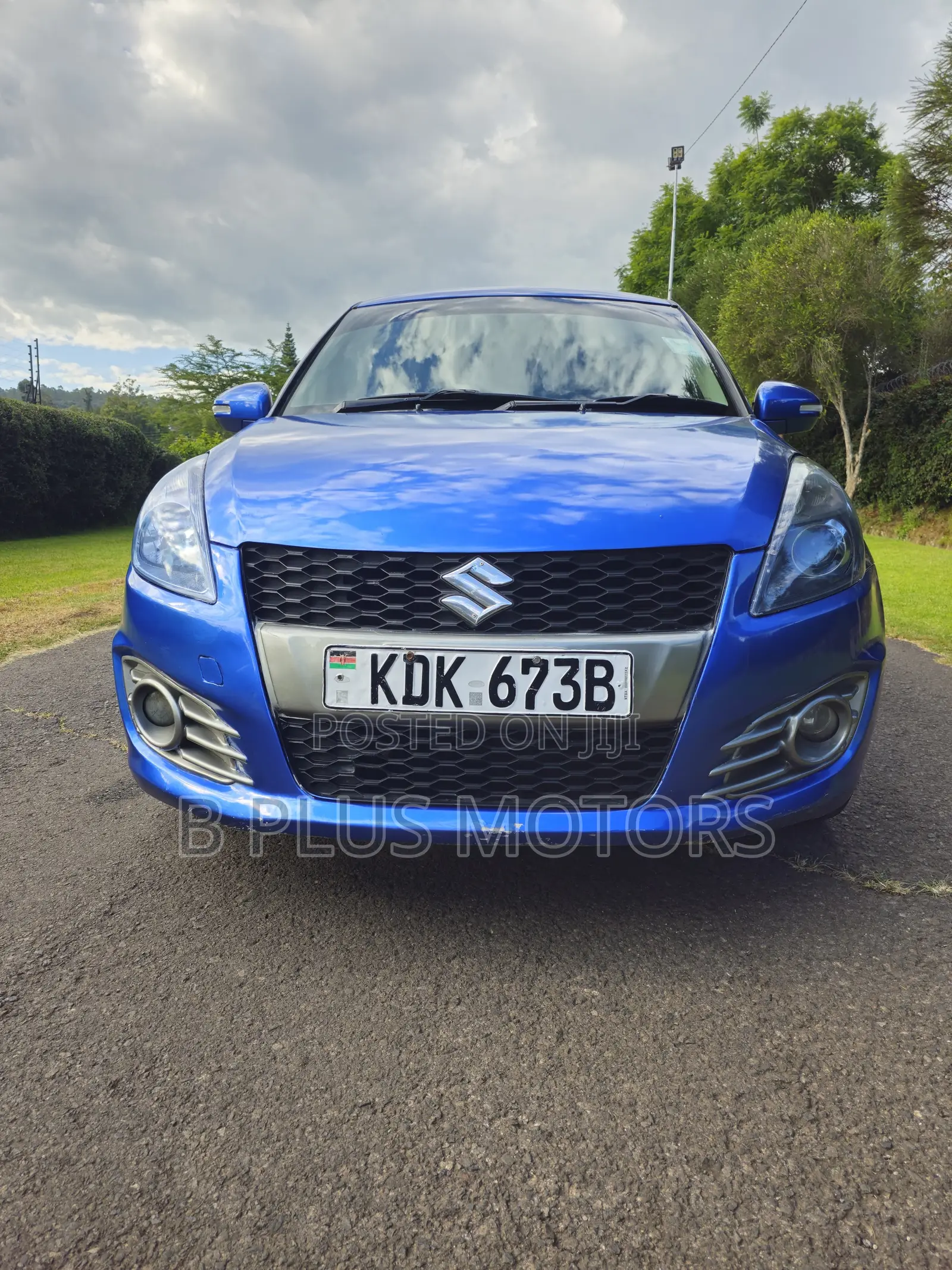 Suzuki Swift 2012 Blue