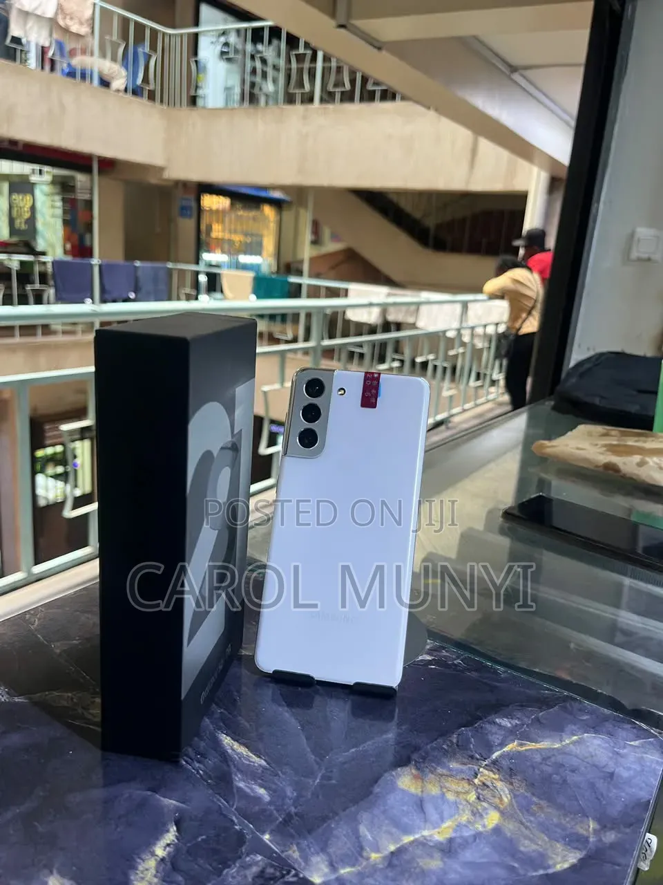 New Samsung Galaxy S22 5G 256 GB White