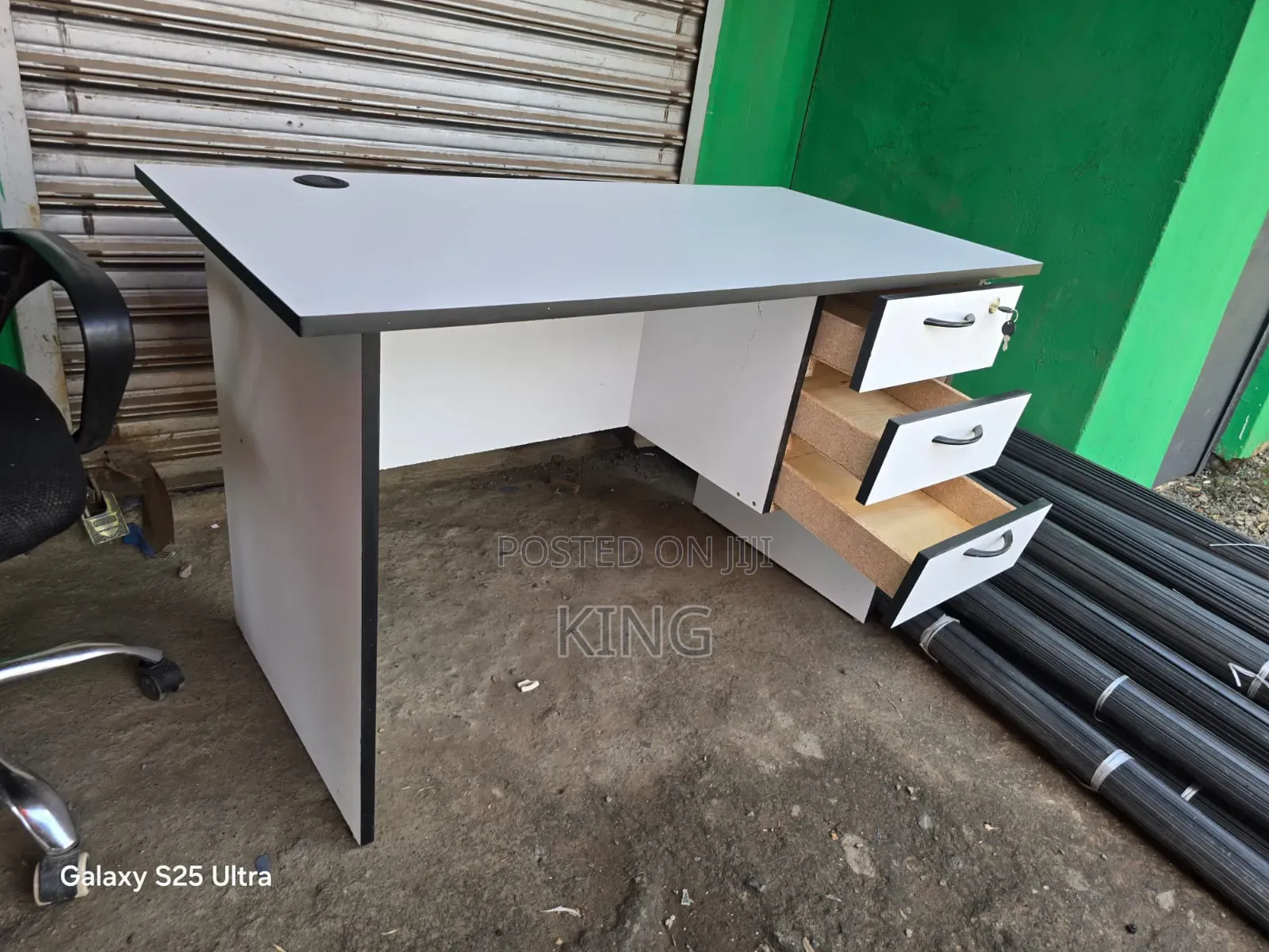 Official Modern Office Desk