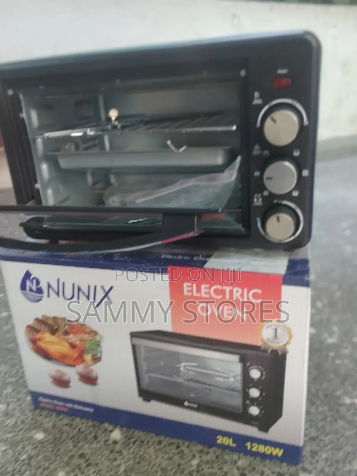 Nunix Electric Oven 20L With Baking Tray, Rack Rotisserie