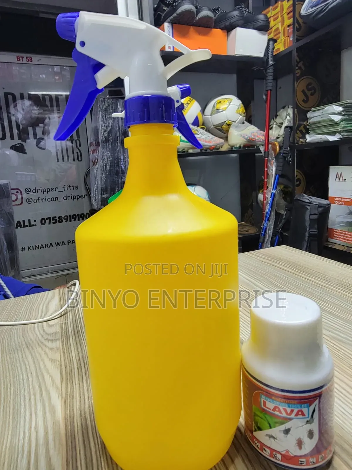 Lava Insectside With Spraying Bottle