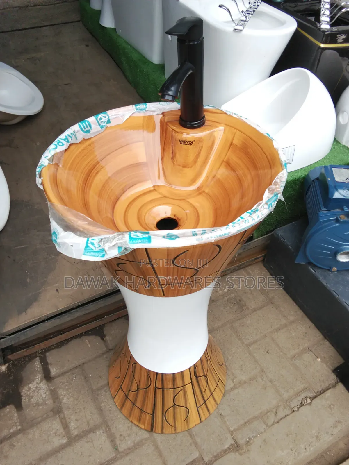 Drum Pedestrial Basin Wood Finish