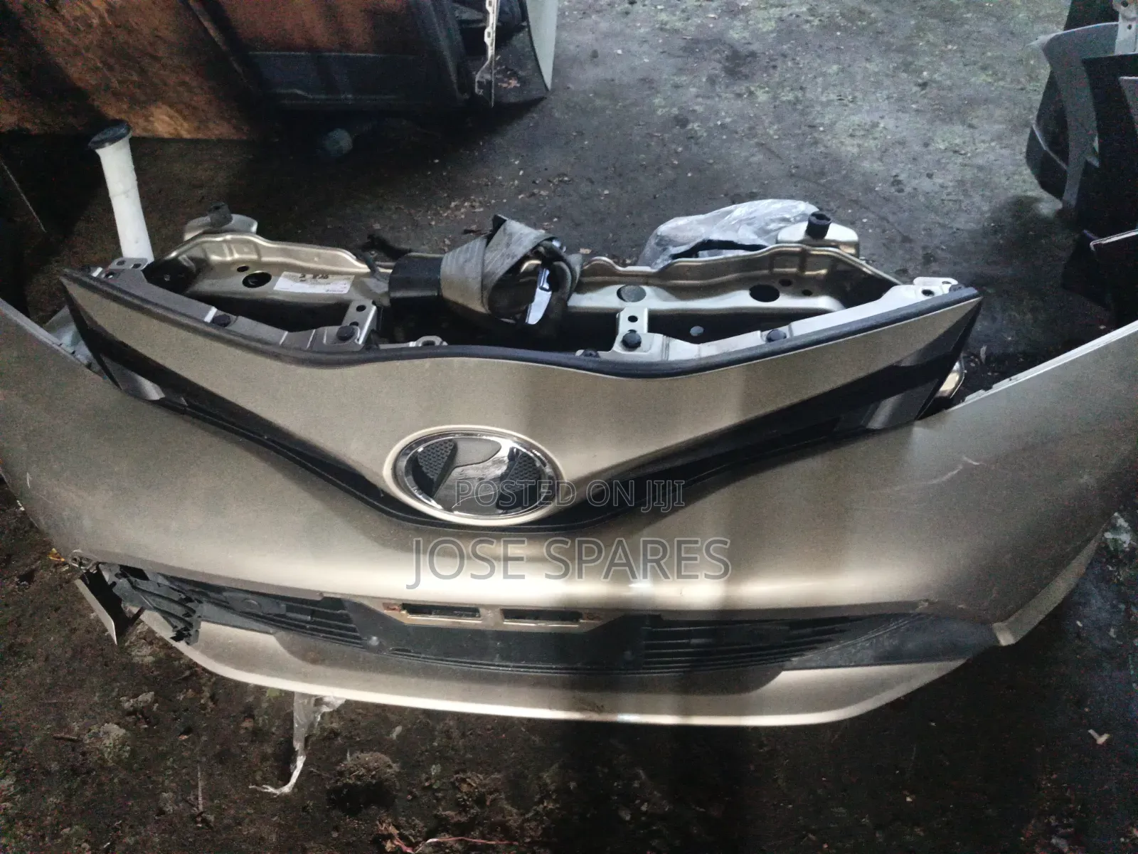 Toyota Vitz Nosecut 2018 Model/Ex-Japan