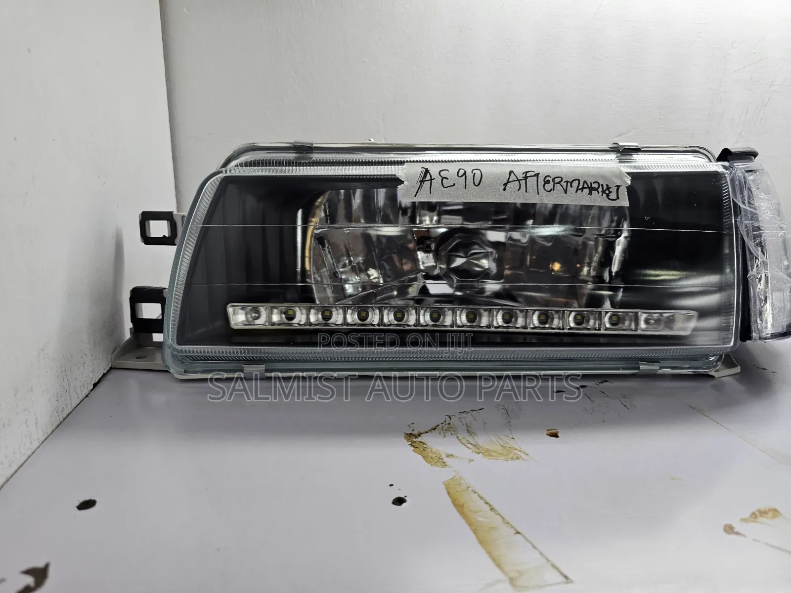 Toyota AE90/91 Aftermarket Headlights/Conlights