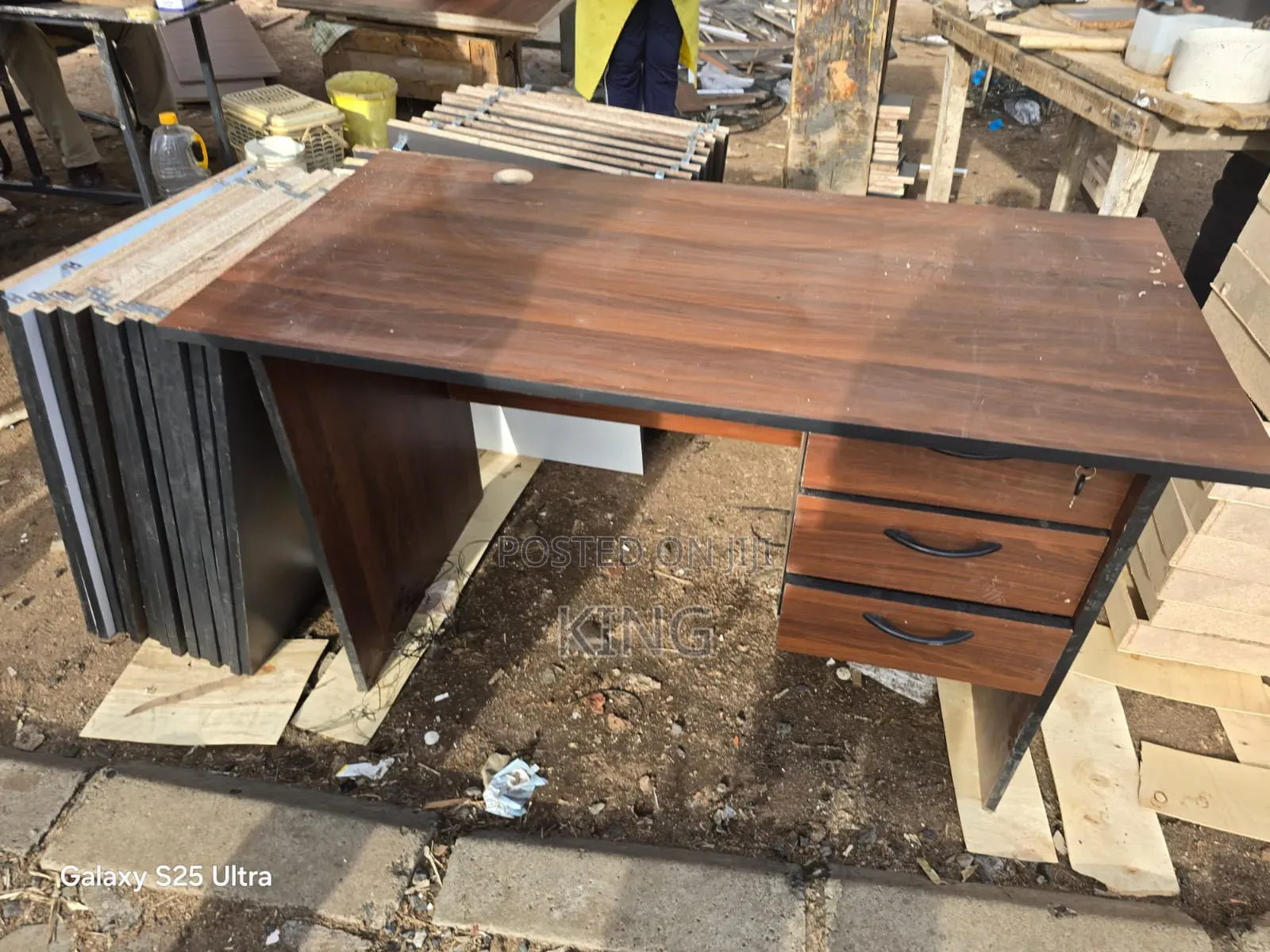 Especially Director Desk/Storage Cabinet Desk
