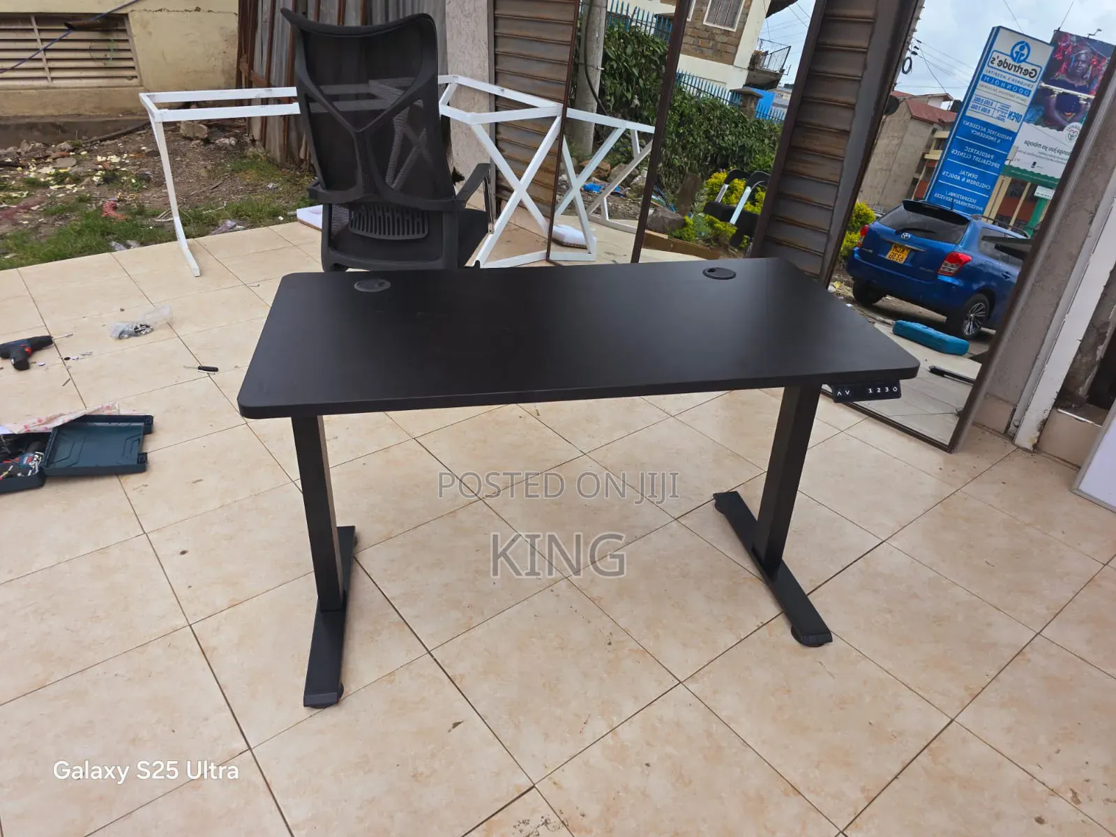ELECTRIC STANDING DESK - Height Adjustable Office Workstation