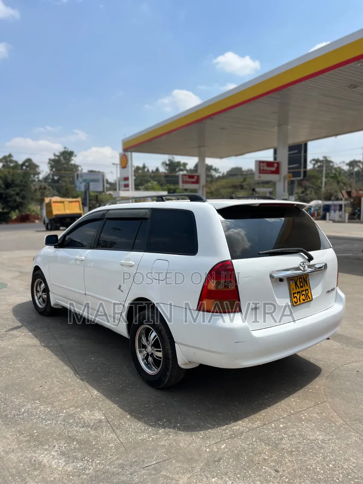 Toyota Corolla Fielder 2003 White