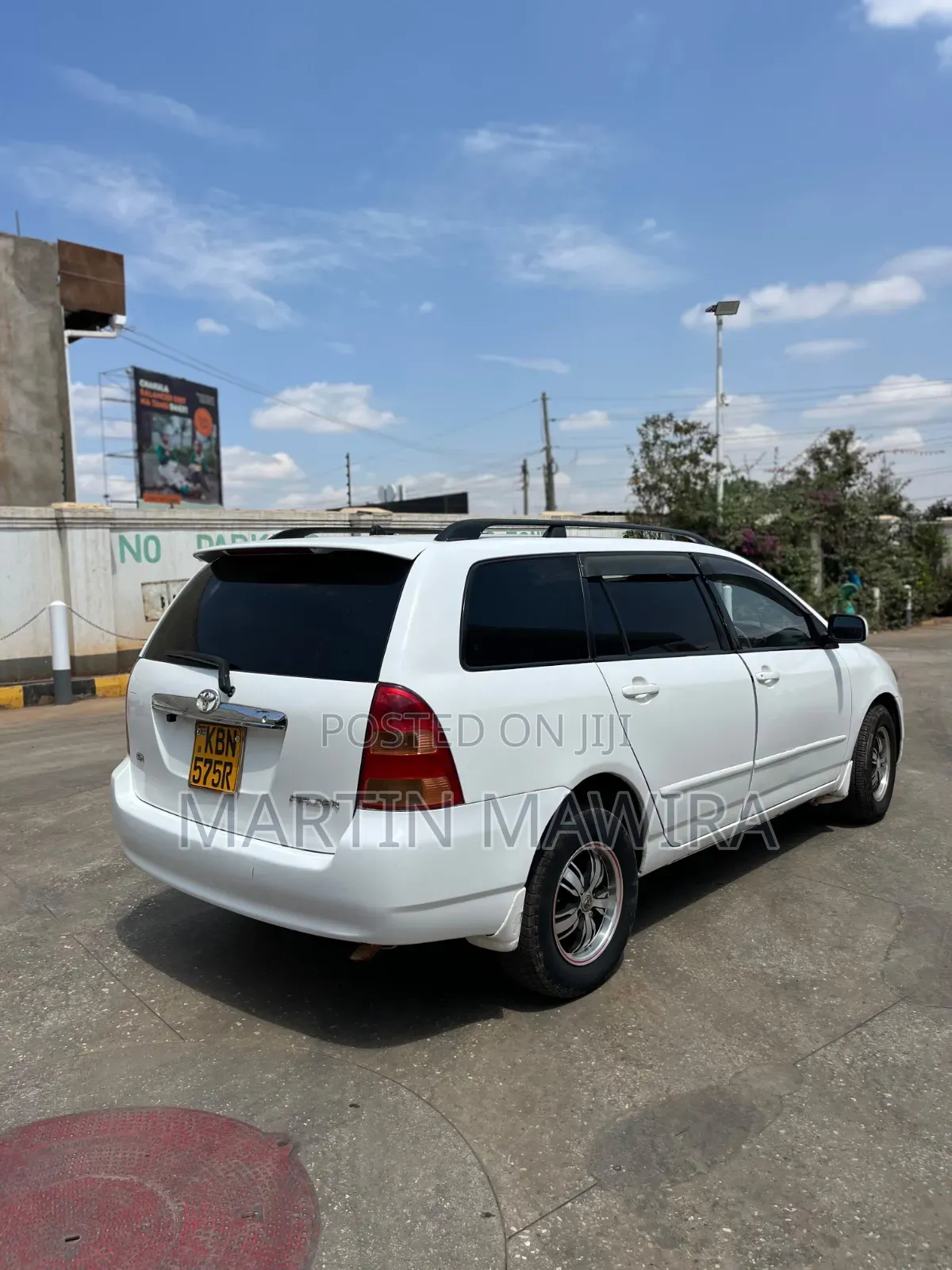 Toyota Corolla Fielder 2003 White