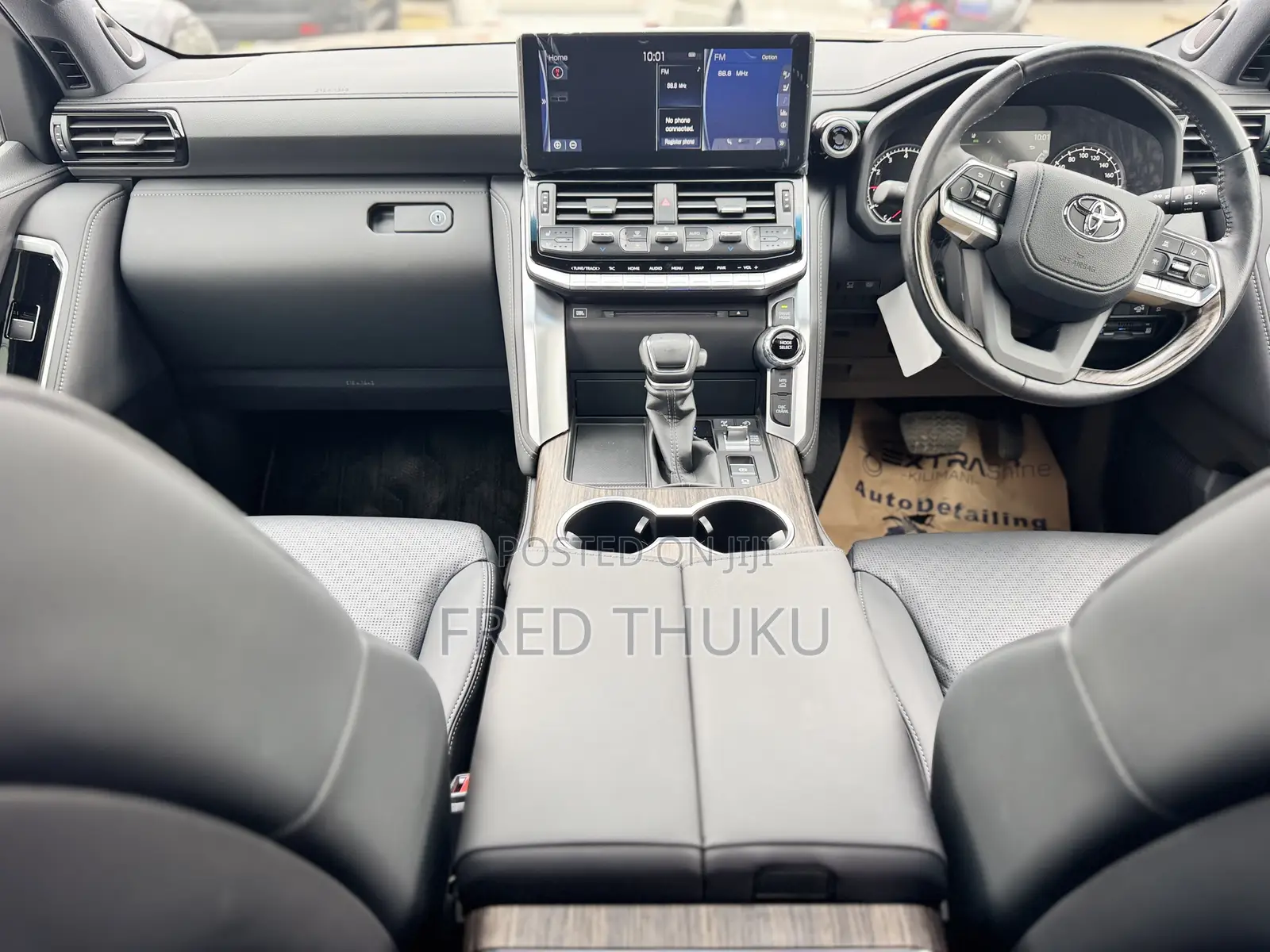 Toyota Land Cruiser LC300 2023 Gray